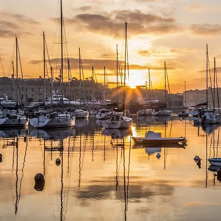 Marvellous In Tigne Point Apartmán Sliema