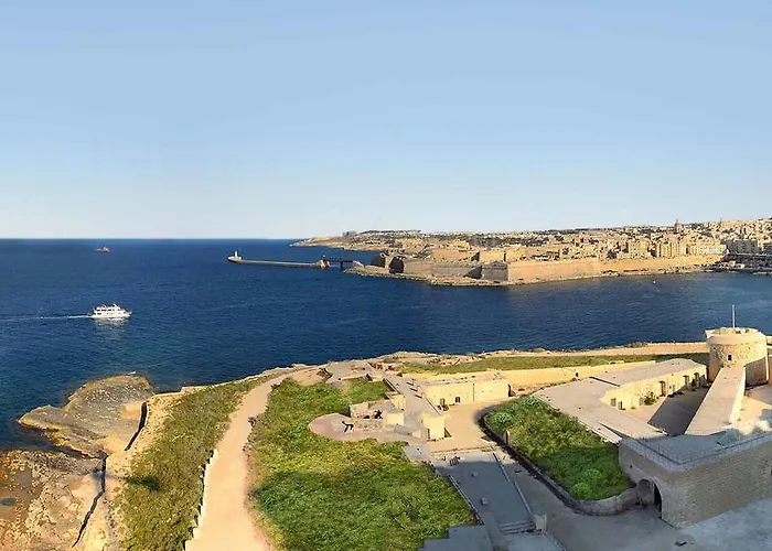 Marvellous In Tigne Point Appartamento Sliema